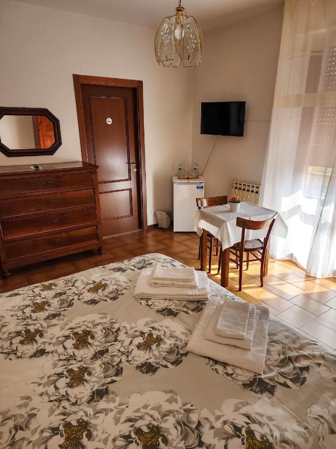 Gold B&B Ravarino Экстерьер фото