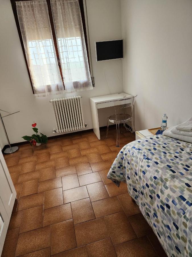 Gold B&B Ravarino Экстерьер фото