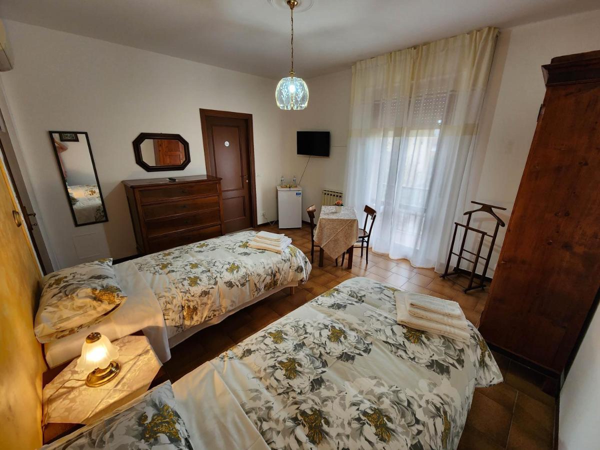 Gold B&B Ravarino Экстерьер фото