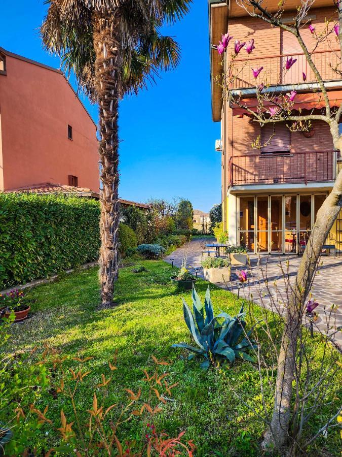 Gold B&B Ravarino Экстерьер фото
