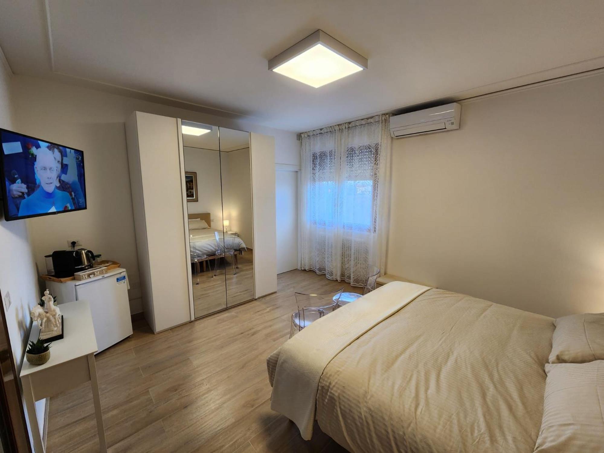 Gold B&B Ravarino Экстерьер фото